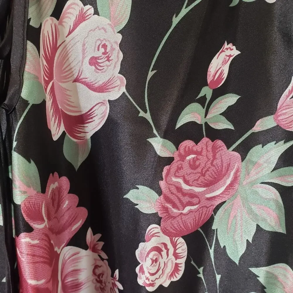 Lavendar black floral silky short night gown size small
